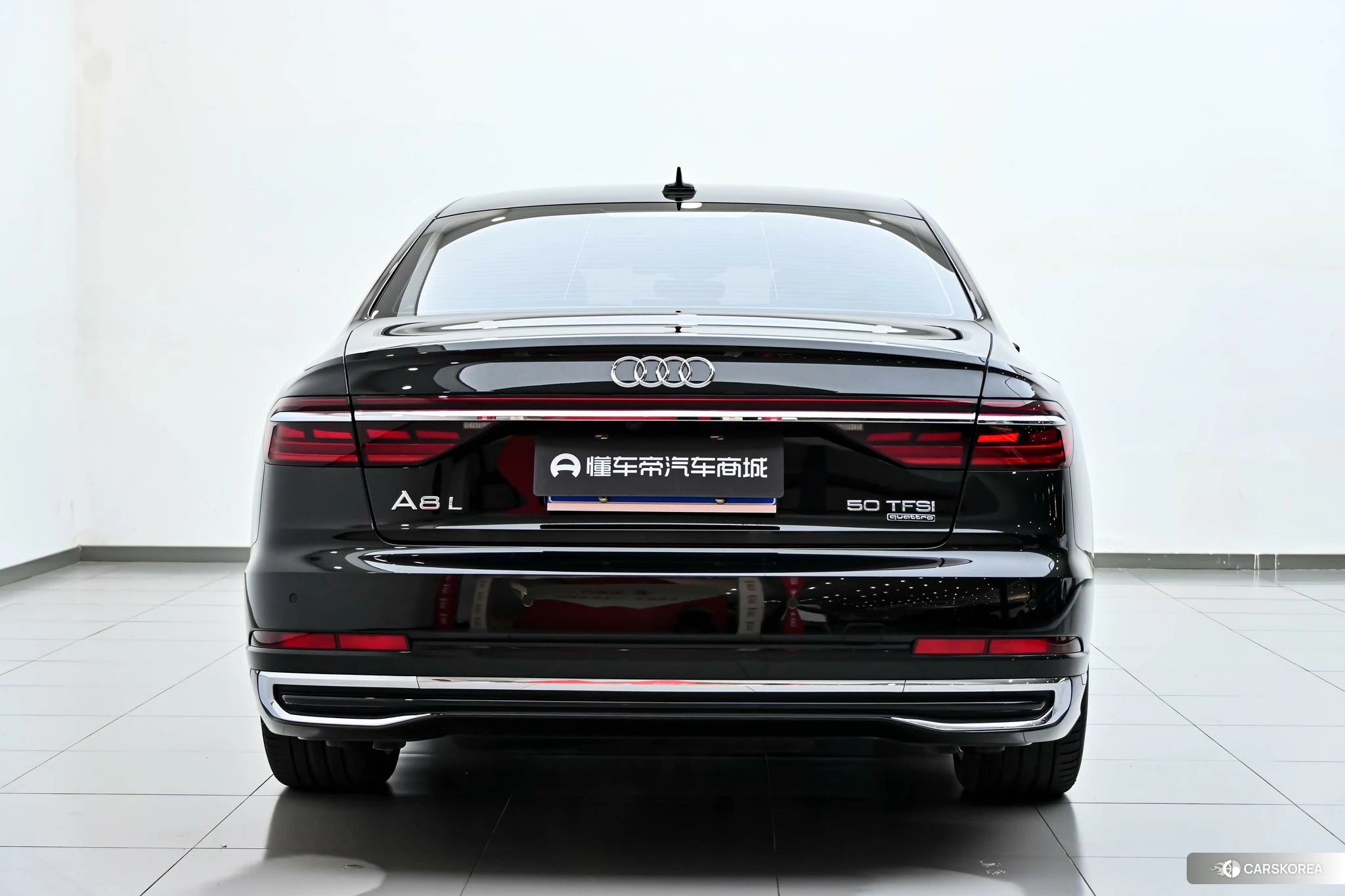 Audi A8 id 4420764 из Китая 11