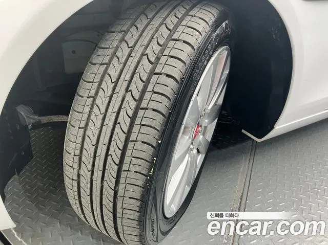 Jaguar XE id 2764720 из Кореи 11