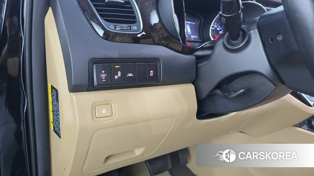 Kia The New Carnival id 4483249 из Кореи 11