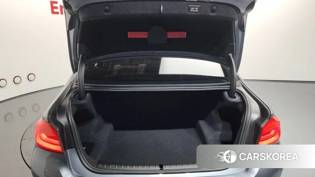 BMW 5 Series (G30) id 4596051 из Кореи 11