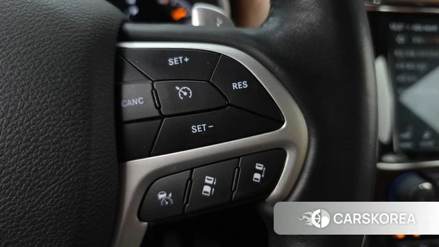 Jeep Grand Cherokee id 4525027 из Кореи 11