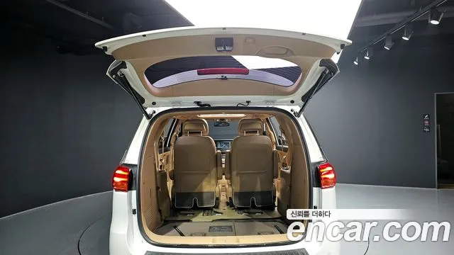 Kia The New Carnival id 2850585 из Кореи 11