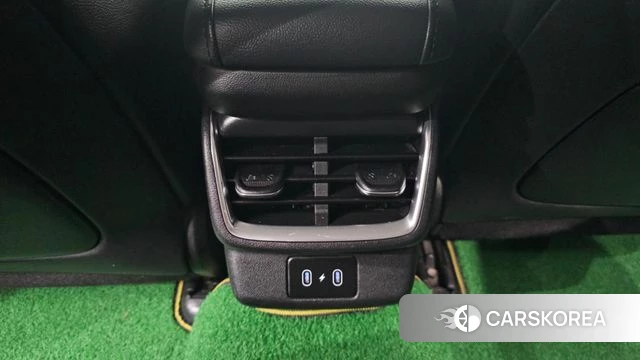 Hyundai Grandeur (GN7) id 4499795 из Кореи 11