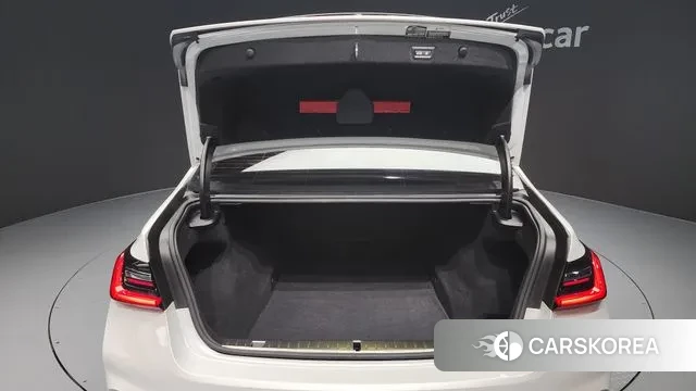 BMW 7 Series (G11) id 3467896 из Кореи 11