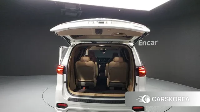 Kia The New Carnival id 3449678 из Кореи 11