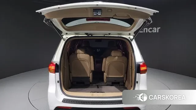 Kia All New Carnival id 3061026 из Кореи 11