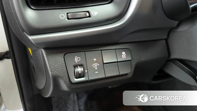 Kia Stonic id 4895103 из Кореи 11