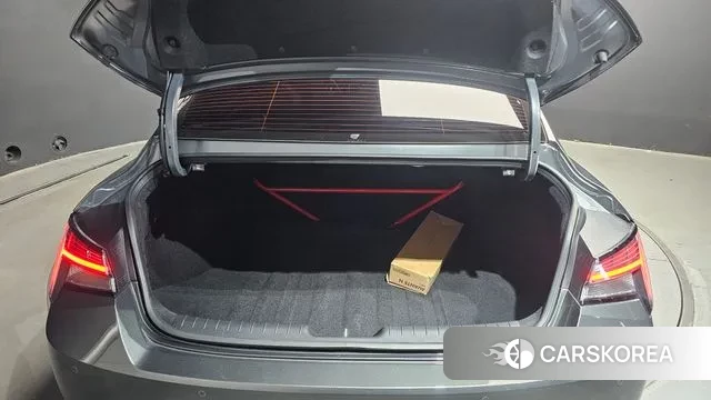 Hyundai Avante (CN7) id 3300922 из Кореи 11