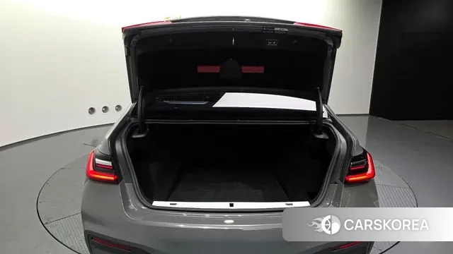 BMW 7 Series (G11) id 3447946 из Кореи 11