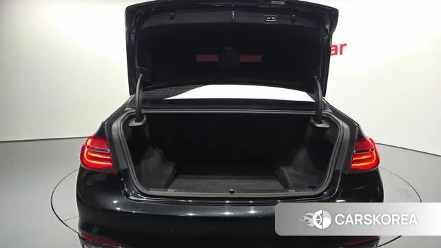 BMW 7 Series (G11) id 3911940 из Кореи 11