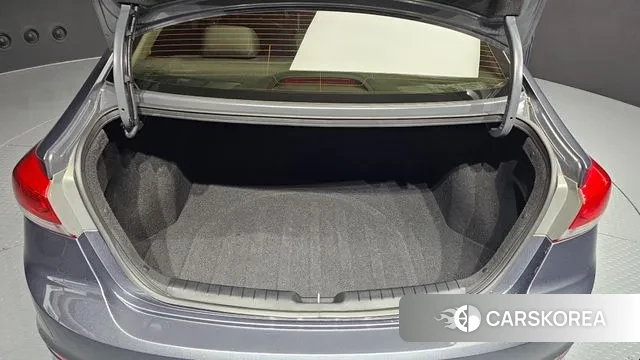 Hyundai Avante AD id 3000456 из Кореи 11