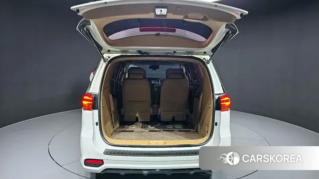 Kia The New Carnival id 3350908 из Кореи 11