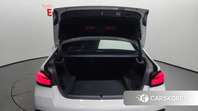 BMW 5 Series (G30) id 3154088 из Кореи 11