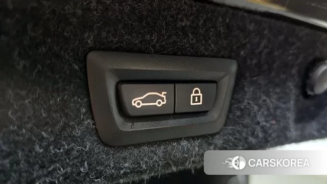 BMW 5 Series (G30) id 3631951 из Кореи 11