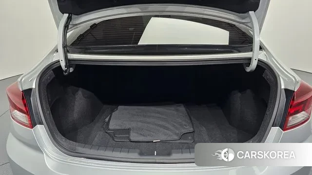 Hyundai The New Avante AD id 3480120 из Кореи 11