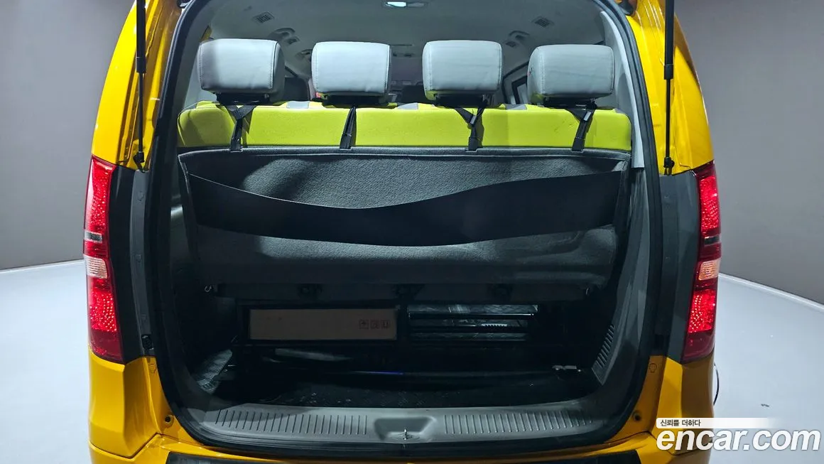 Hyundai The New Grand Starex id 2135357 из Кореи 11