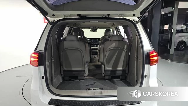 Kia The New Carnival id 4895488 из Кореи 11