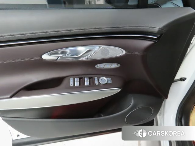 Genesis GV70 id 3919644 из Кореи 11