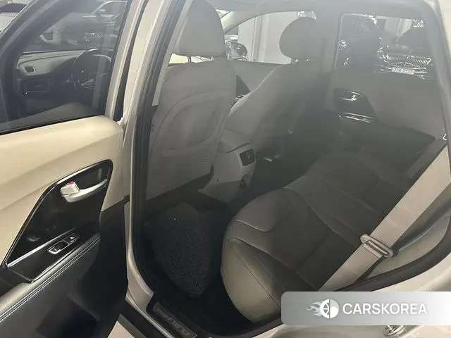 Kia Niro EV id 3029010 из Кореи 11