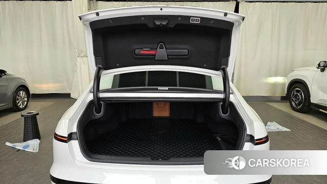 Hyundai Grandeur (GN7) id 3964278 из Кореи 11