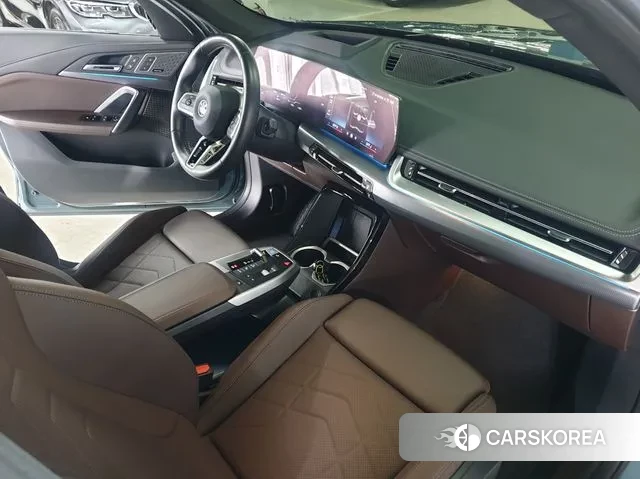 BMW iX1 (U11) id 3725796 из Кореи 11