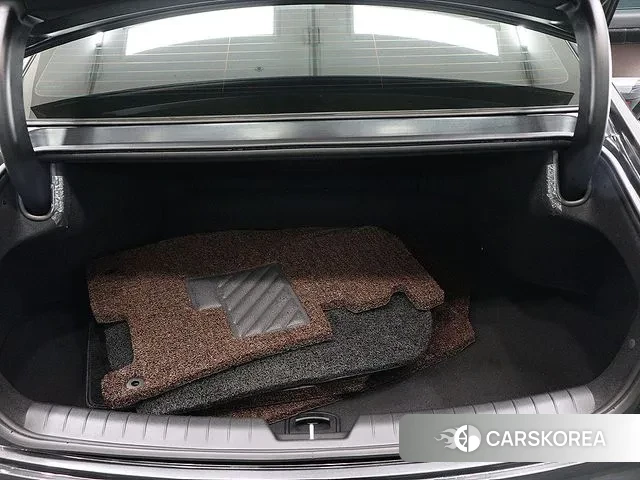 Hyundai Grandeur (GN7) id 3353356 из Кореи 11