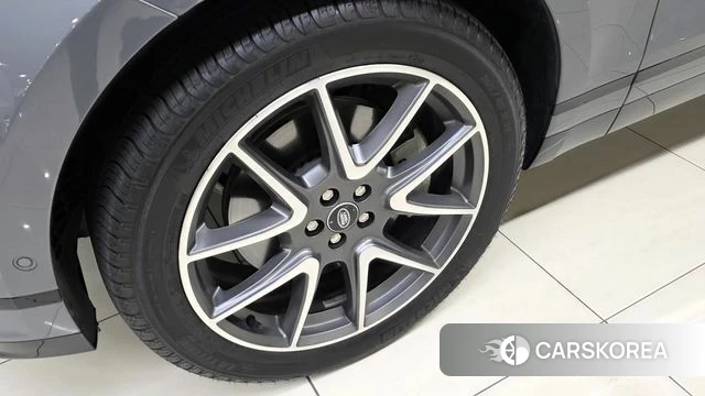 Land Rover Range Rover Velar id 3864056 из Кореи 11