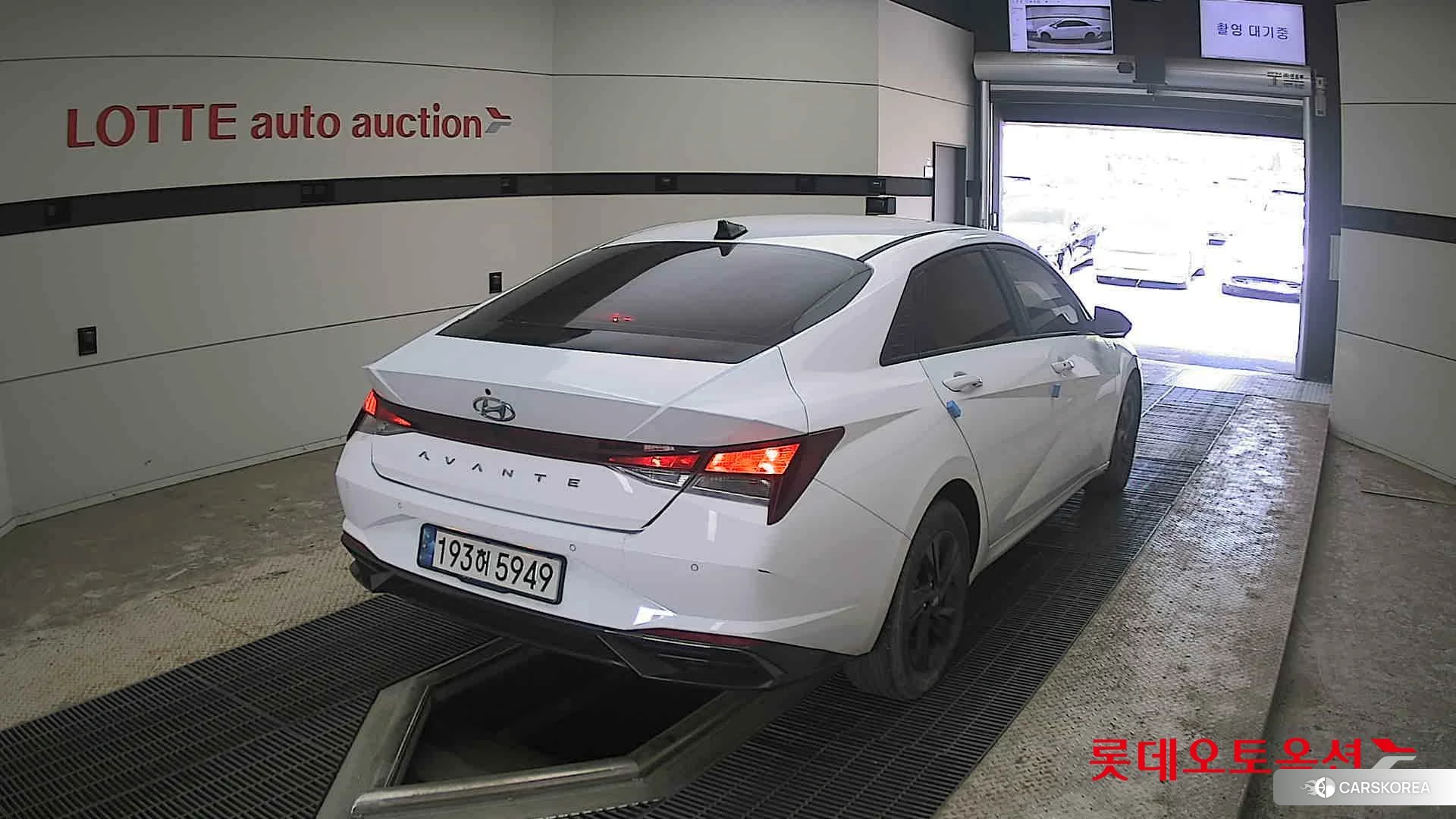 Hyundai Avante id 4289478 из Кореи 11