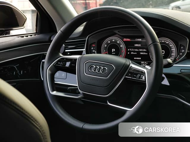 Audi A8 id 4272808 из Китая 11