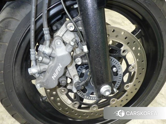 Honda CB1300SF id 3949747 из Японии 11