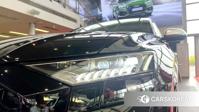 Audi RS Q8 id 4353416 из Китая 11