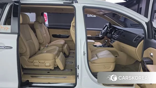 Kia The New Carnival id 3627240 из Кореи 11