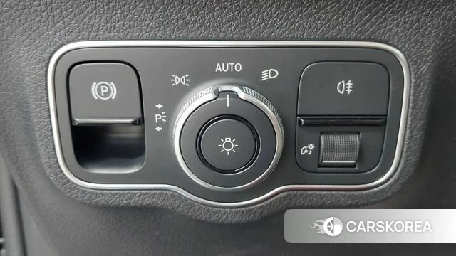 Mercedes-Benz EQB X243 id 4315008 из Кореи 11