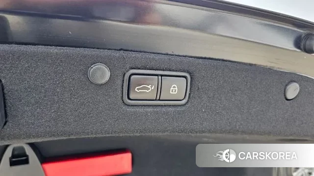 Hyundai Grandeur IG id 3215376 из Кореи 11