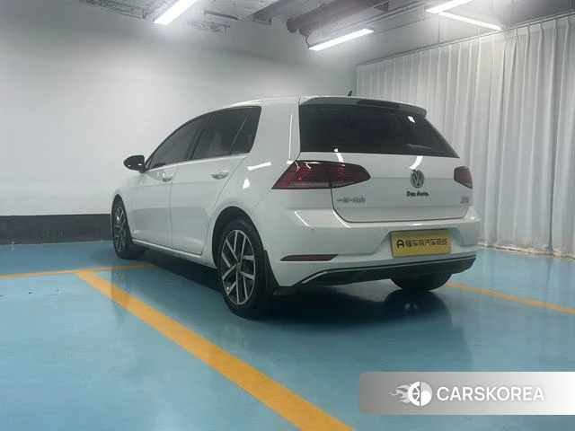 Volkswagen Golf id 4254439 из Китая 11