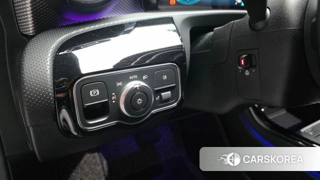 Mercedes-Benz A-Class W177 id 4470528 из Кореи 11