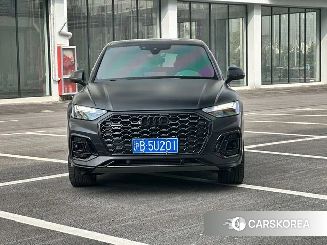 Audi Q5L Sportback id 4210846 из Китая 11