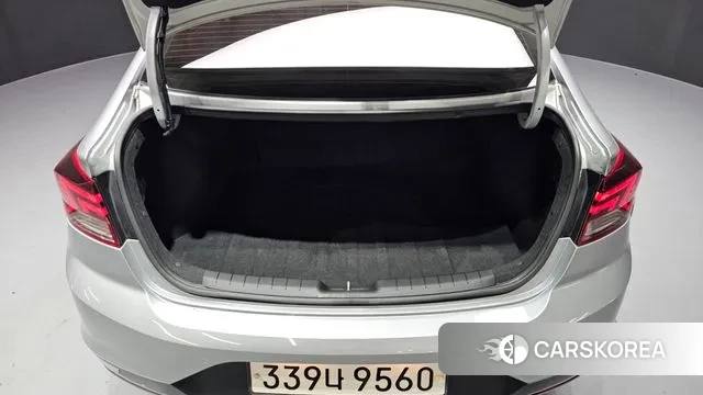 Hyundai The New Avante AD id 3742071 из Кореи 11