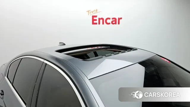 BMW 5 Series (G30) id 3606209 из Кореи 11