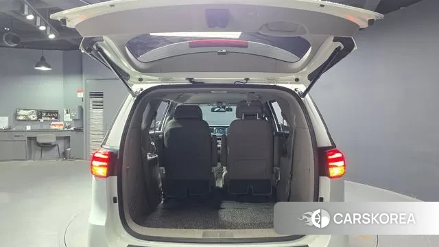 Kia The New Carnival id 3379939 из Кореи 11