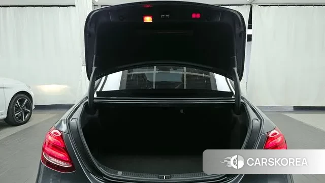 Mercedes-Benz E-Class W213 id 3474609 из Кореи 11