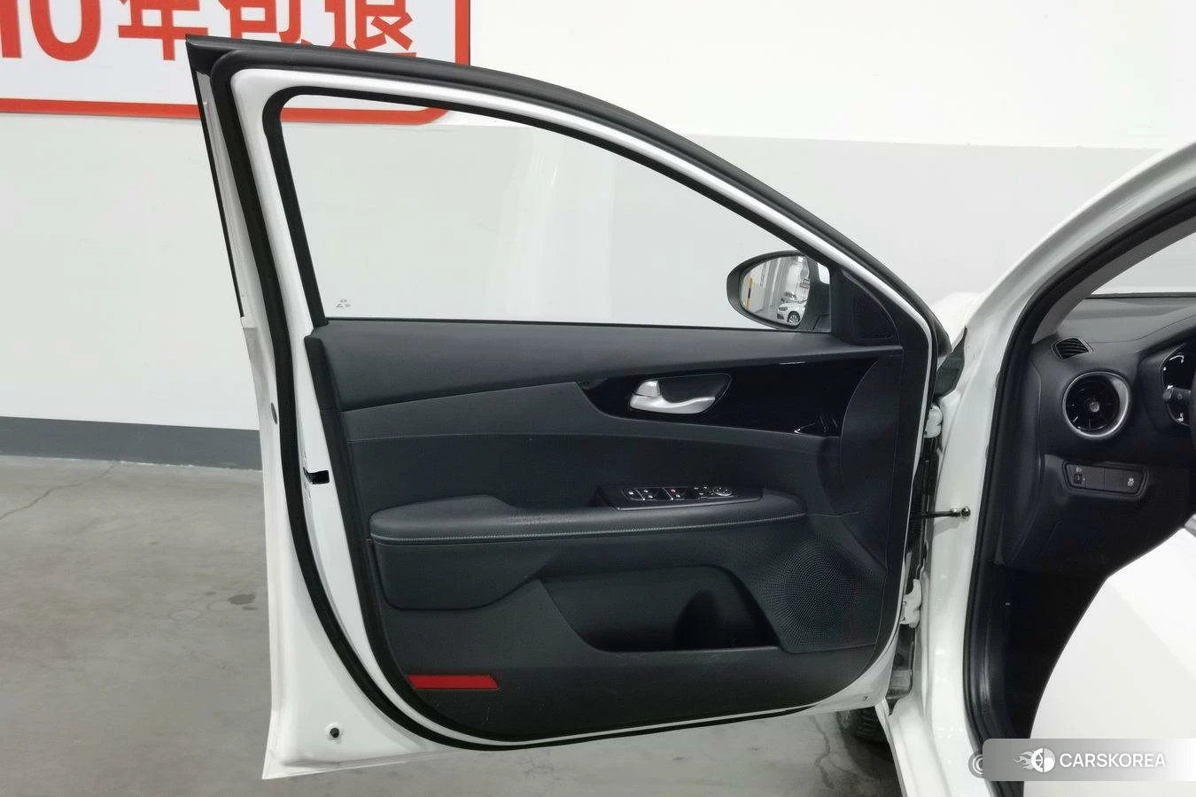 Kia K3 id 4514012 из Китая 11