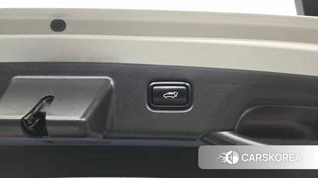 Kia Di Ol Nu Niro id 3865456 из Кореи 11