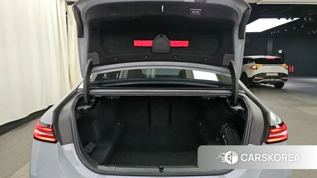 BMW 5 Series (G60) id 3619872 из Кореи 11