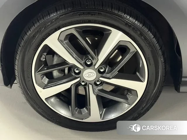 Hyundai Kona id 3687630 из Кореи 11