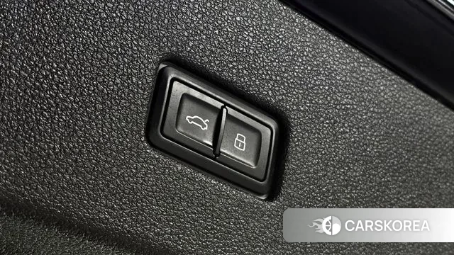 Audi Q8 (4M) id 2990045 из Кореи 11