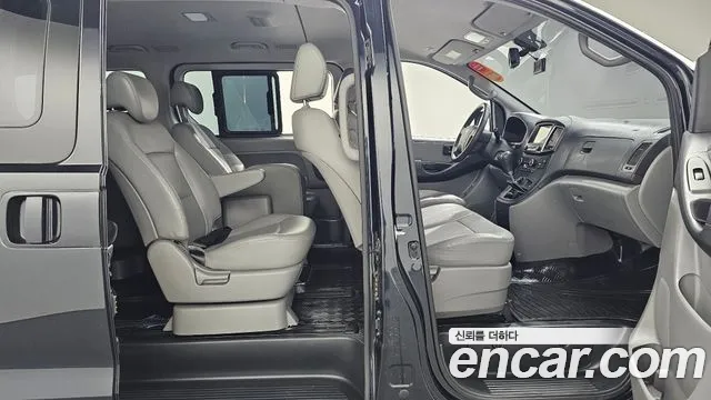 Hyundai The New Grand Starex id 2683411 из Кореи 11