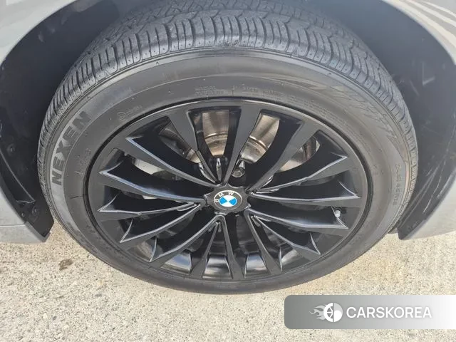 BMW 5 Series (G30) id 3059548 из Кореи 11