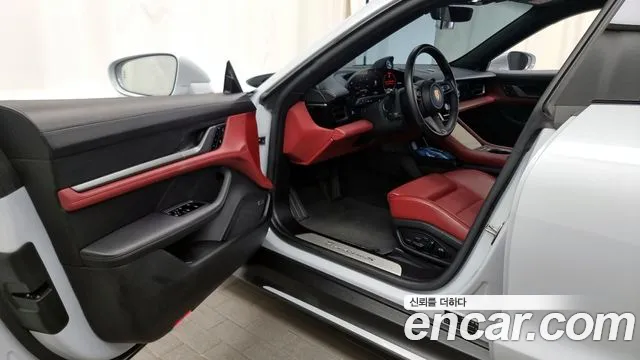 Porsche Taycan id 2664660 из Кореи 11