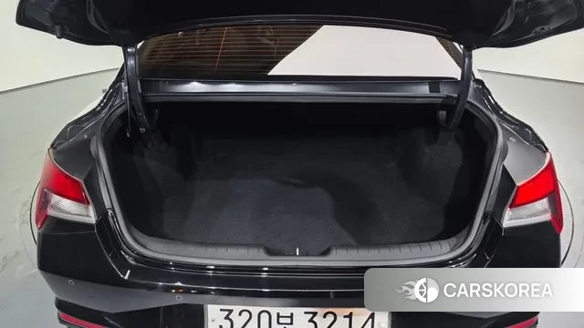 Hyundai Avante (CN7) id 3406584 из Кореи 11